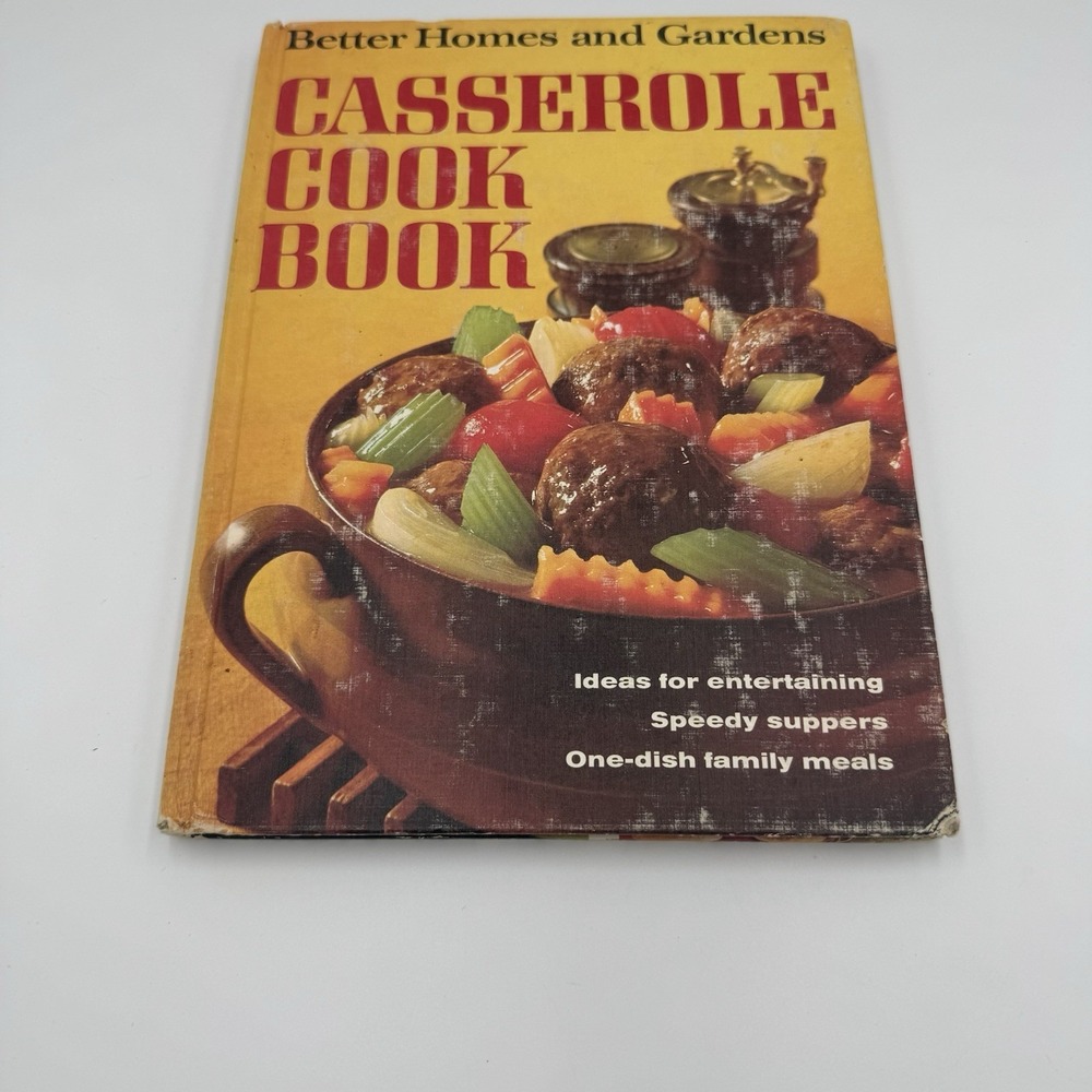Vintage Better Homes and Gardens Casserole Cookbook 1969